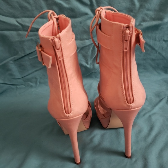 Tonda Heels - Picture 3 of 4